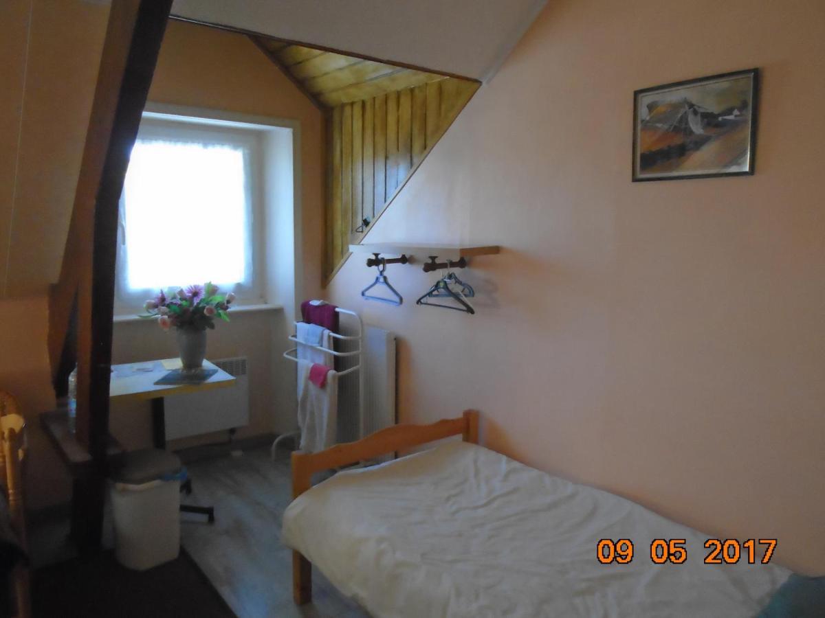 La Mare Aux Fees Bed & Breakfast Huelgoat